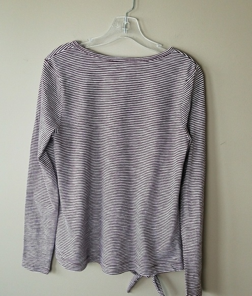 NEW! GAP FACTORY Long Sleeve Striped Easy Tee w/ Front Tie. - Picture 3 of 7